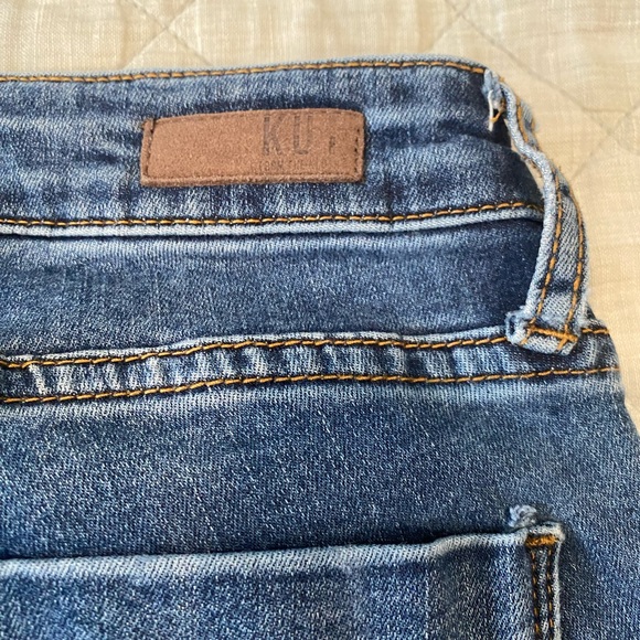 Kut From The Kloth capri jeans. - Picture 2 of 4